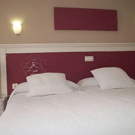 Hotel Plaza Cavana 5 Nerja