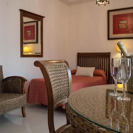 Hotel Plaza Cavana 5 Nerja